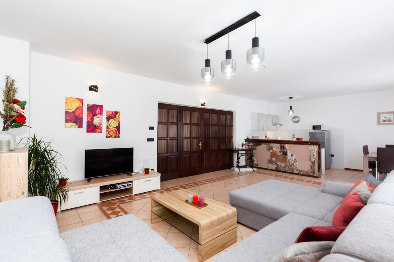 Apartment St. Antonio Rovinj Exterior photo