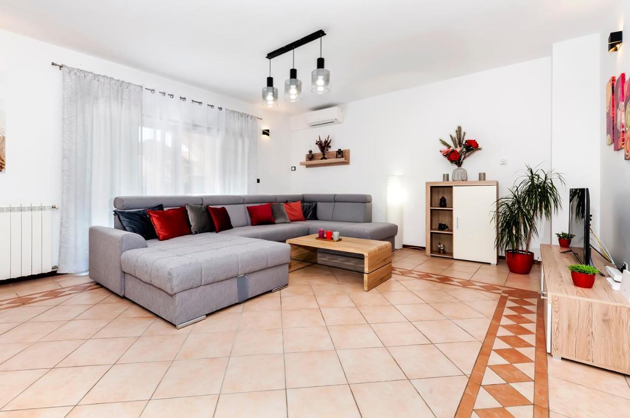 Apartment St. Antonio Rovinj Exterior photo
