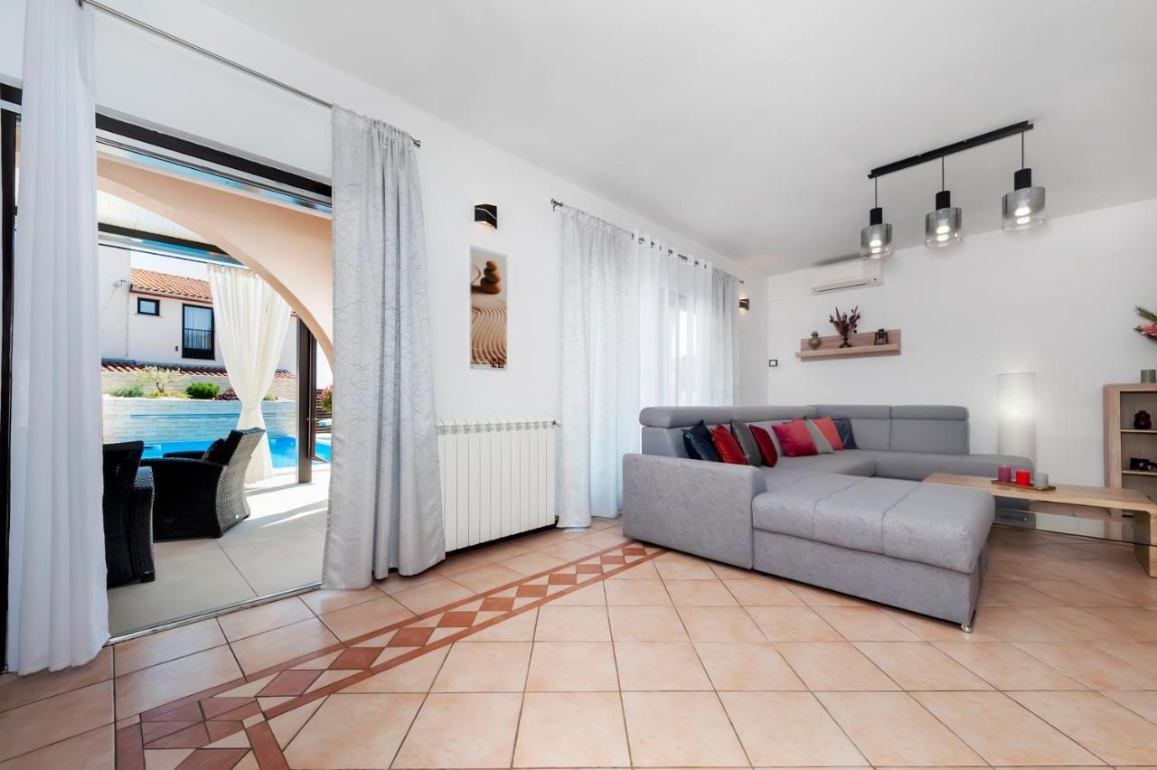 Apartment St. Antonio Rovinj Exterior photo
