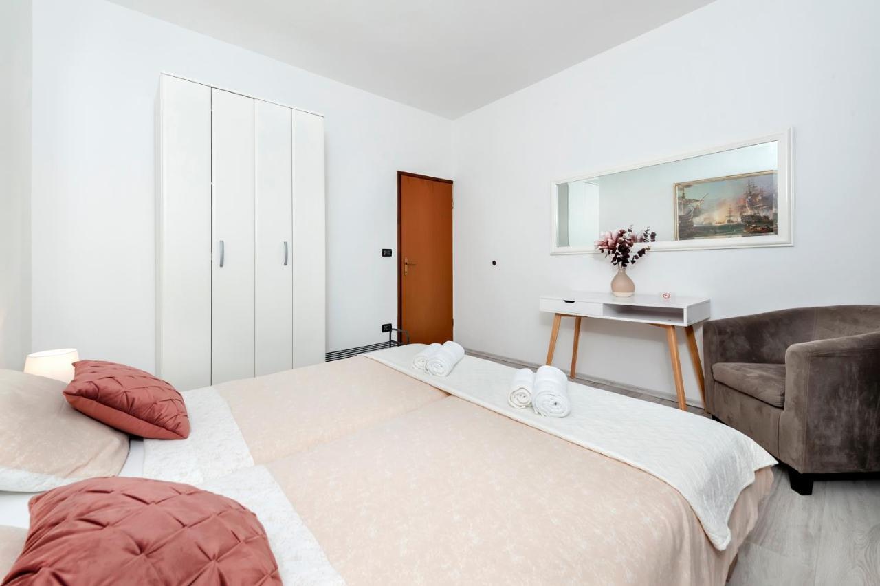 Apartment St. Antonio Rovinj Exterior photo